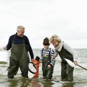 Familie ved Vesterhavet